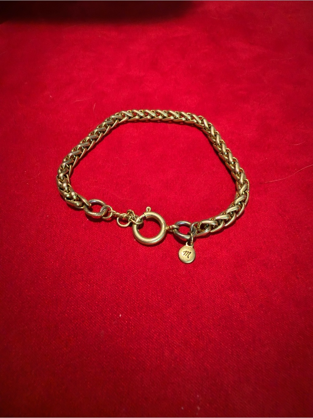 Gold-Tone Chain Bracelet with Round Toggle clasp.